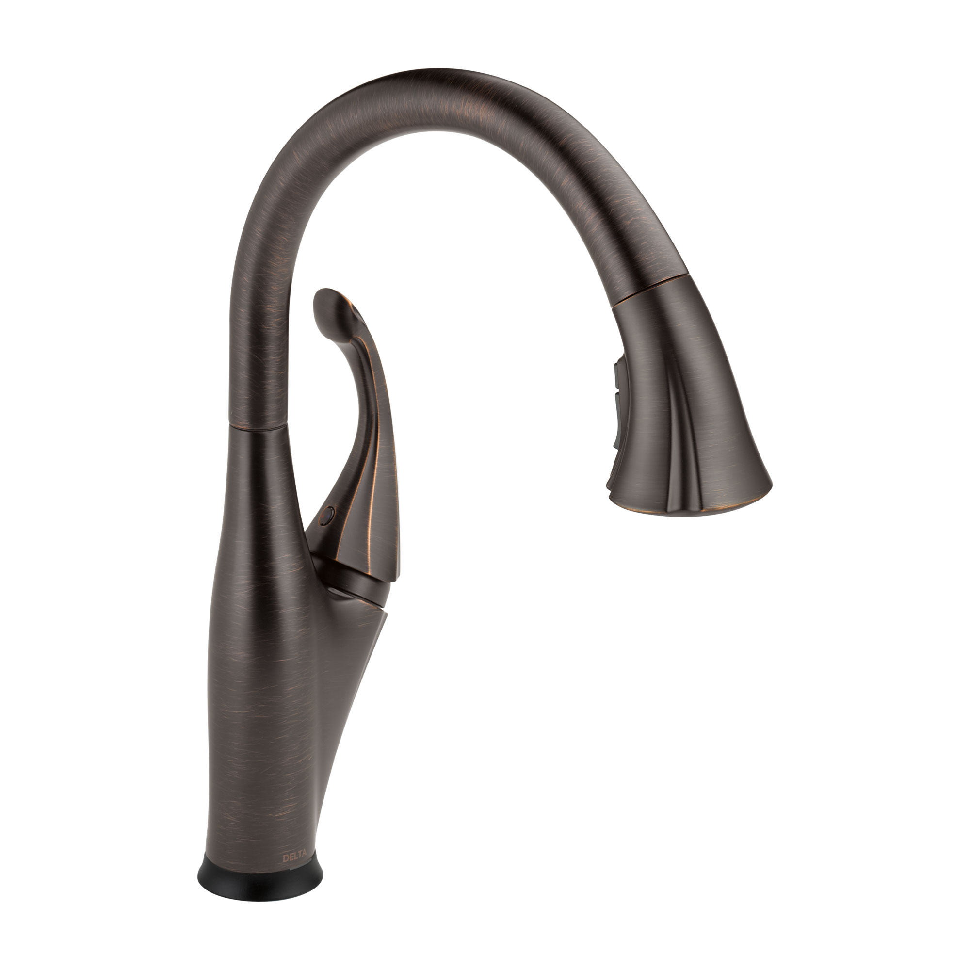 Single Handle Pull-Down Kitchen Faucet with Touch2O® and ShieldSpray® Technologies